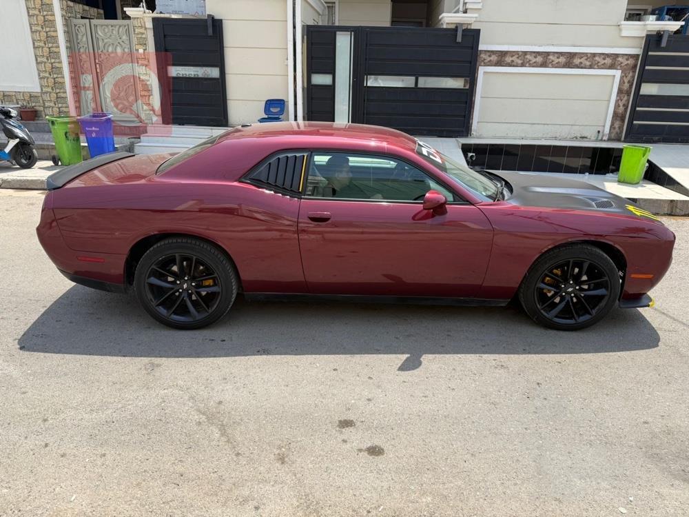 دۆج چالنجەر